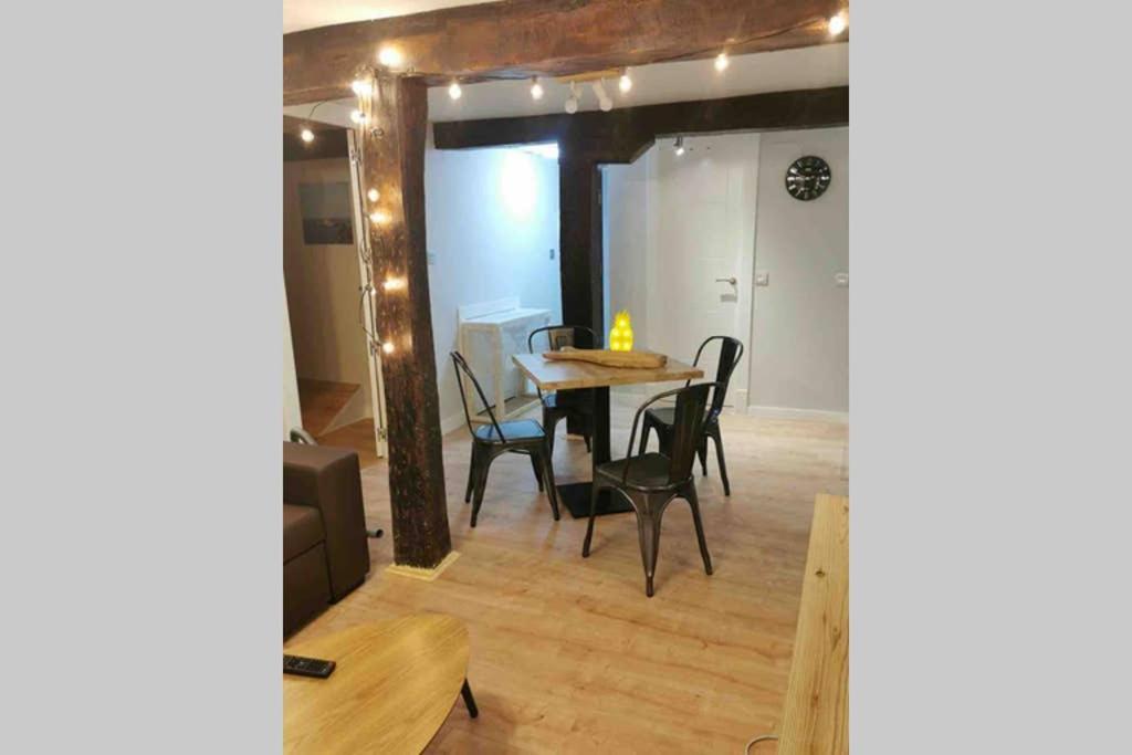 Апартаменти Acogedor Apartamento En El Centro De Сантандер Екстер'єр фото