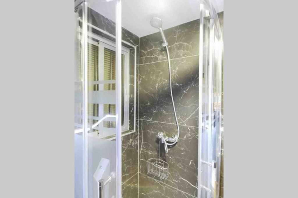 Апартаменти Acogedor Apartamento En El Centro De Сантандер Екстер'єр фото